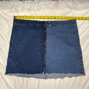 Wild Fable Denim Zippered Skirt Sz 16